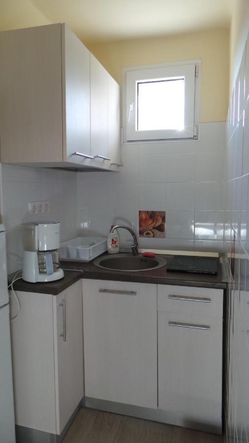 Rozalia Apartman Gyula Exterior photo